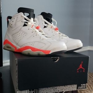 Nike Air Jordan VI